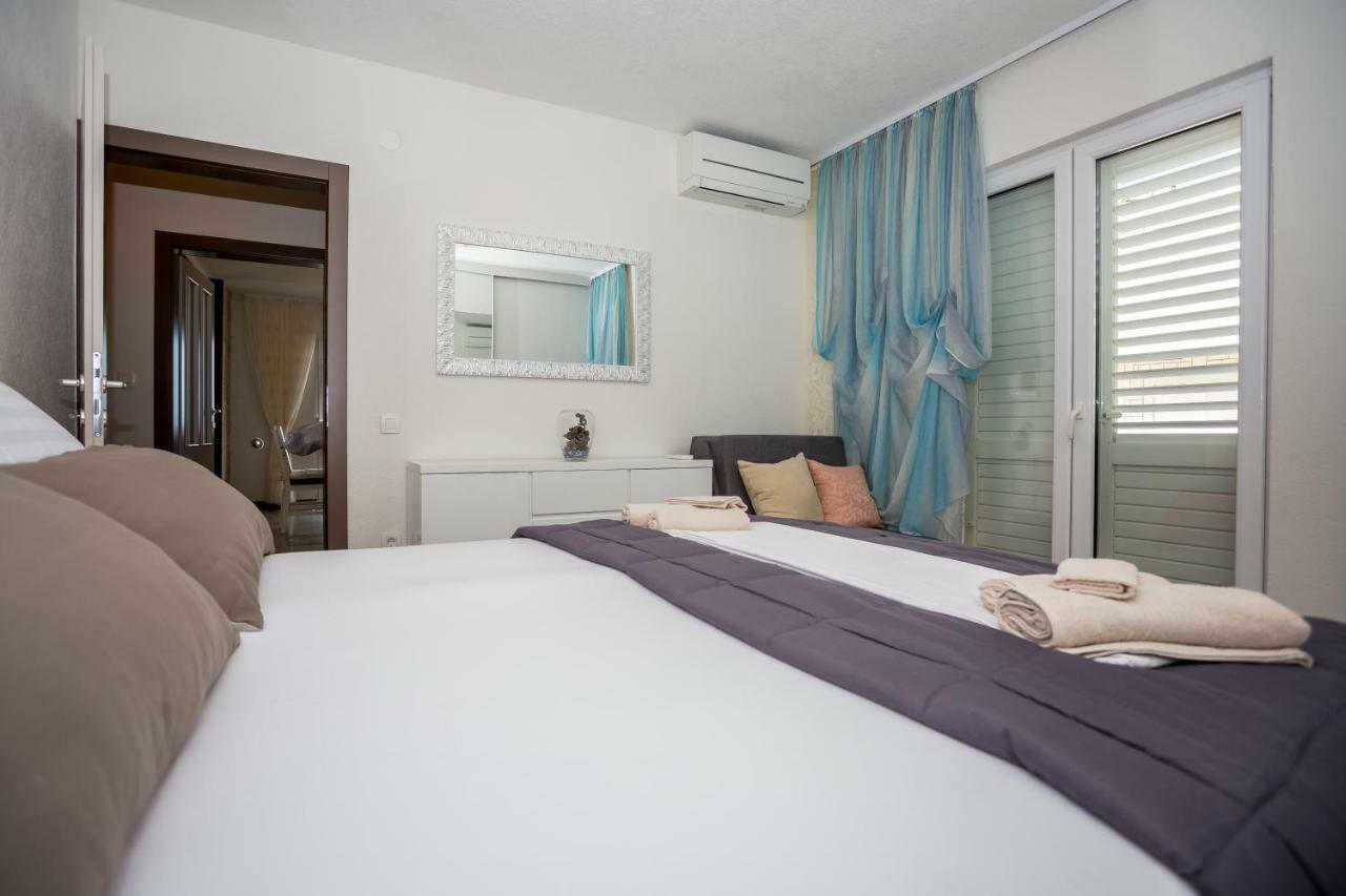 Apartments Iva Brstilo Omiš Esterno foto